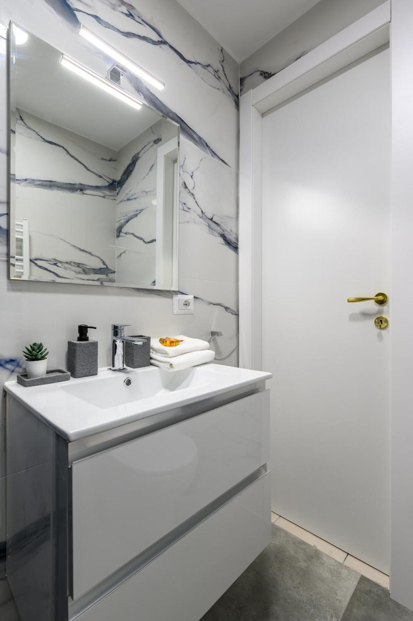 Hb Montebello Apartment Roma Dış mekan fotoğraf